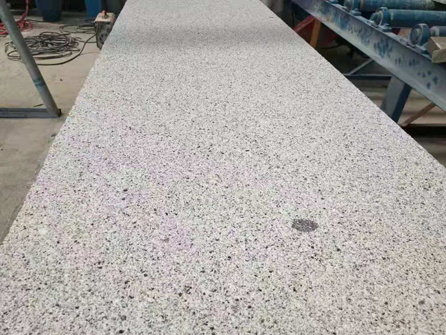 荔枝面拋丸機(jī)效果圖 荔枝面拋丸機(jī)效果圖