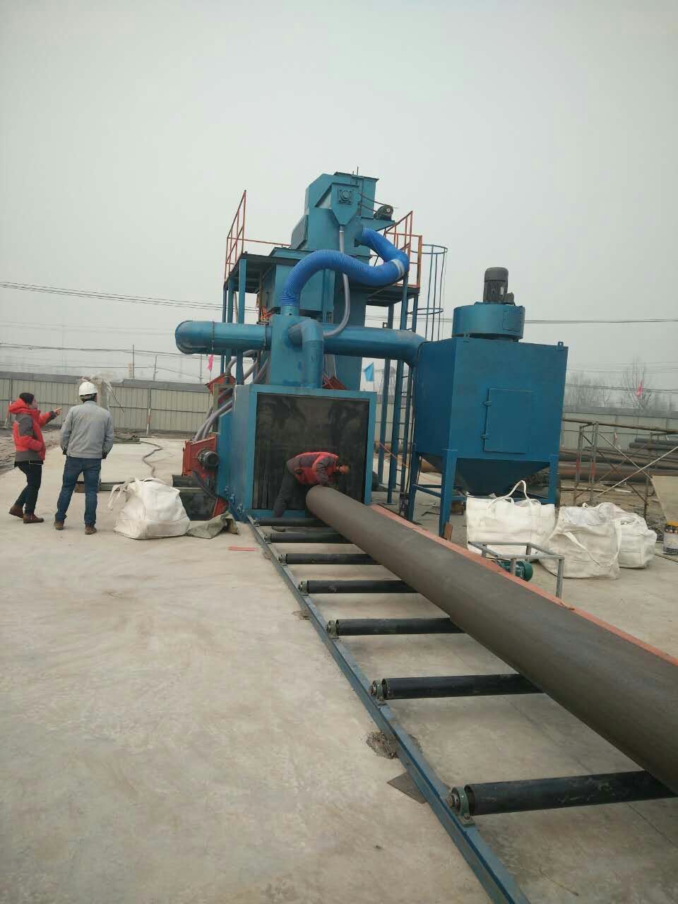 鋼結(jié)構(gòu)拋丸機圖六 鋼結(jié)構(gòu)拋丸機圖六